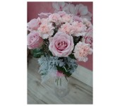 K44 - Kytica ružových exkluzívnych ruží